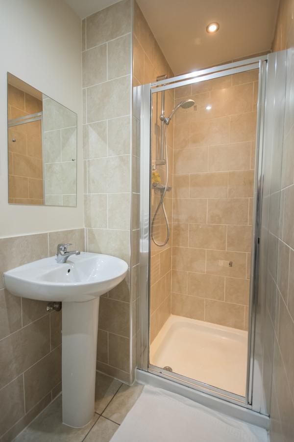 Crown Luxury Serviced Apartment Inverness Exterior photo